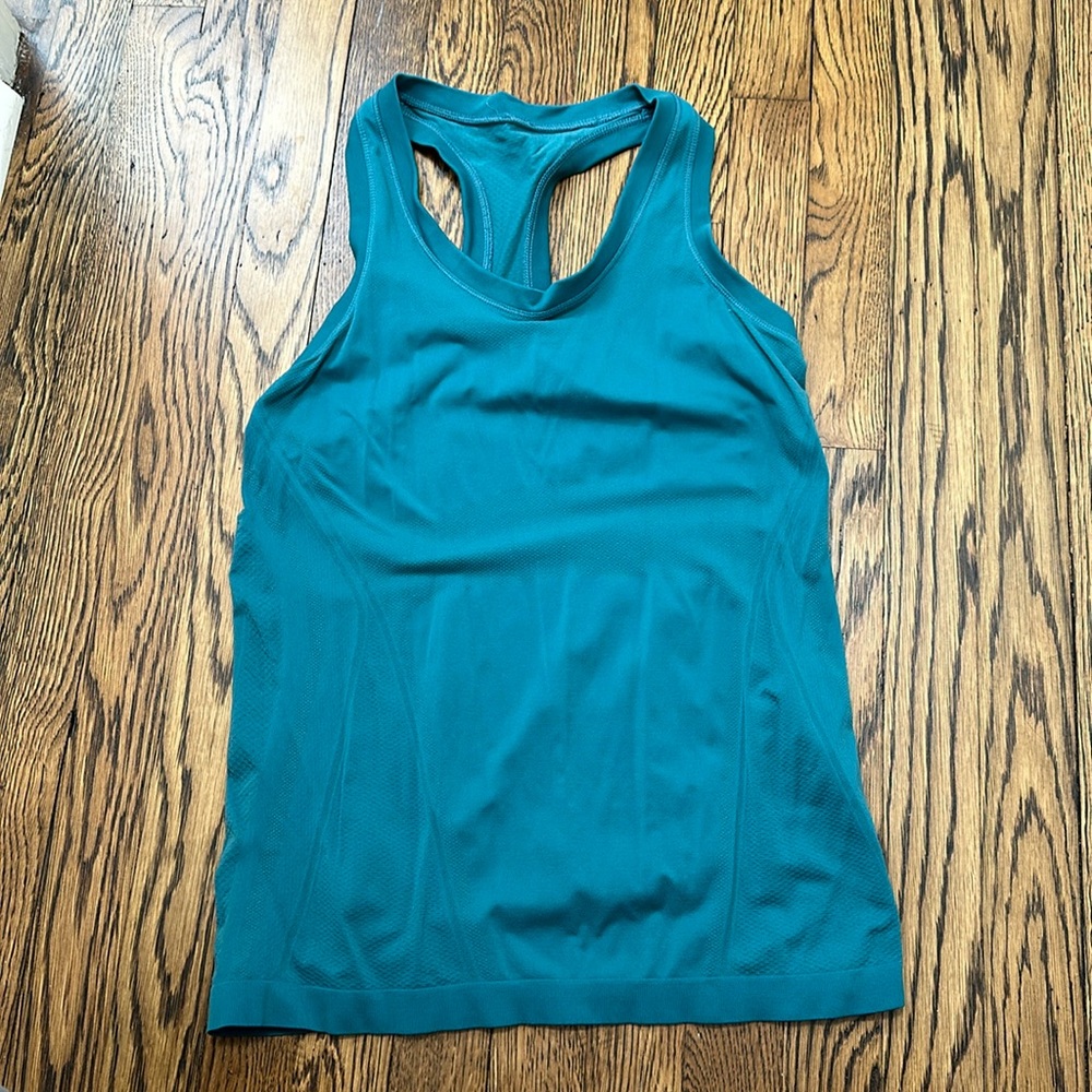 Athleta workout tank